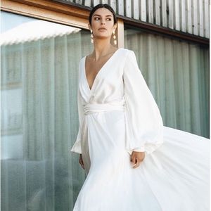 Luna Bea Wedding Dress replica